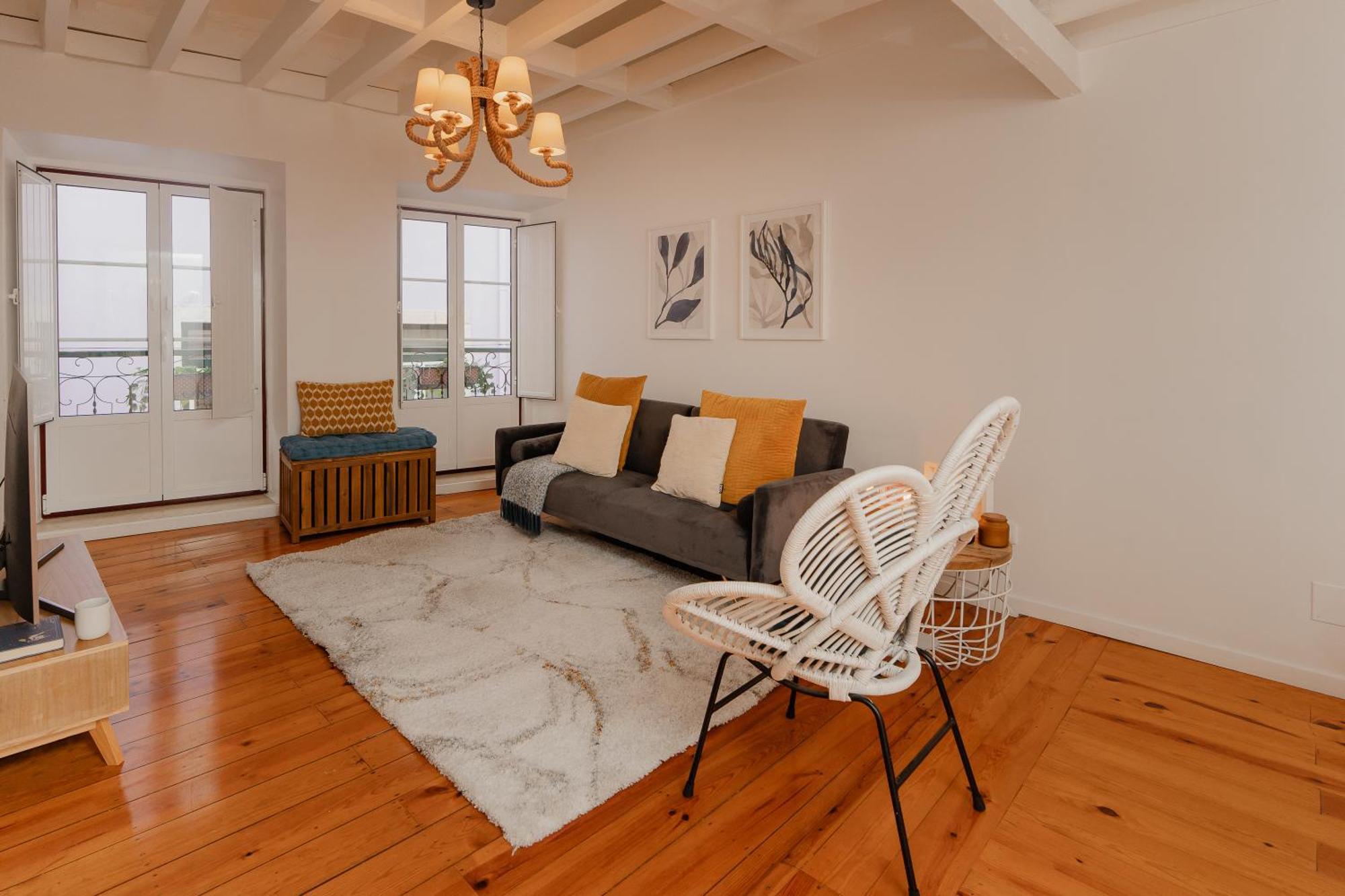 Stylish Getaway In A Mezzanine Flat By The Castle Apartamento Lisboa Exterior foto